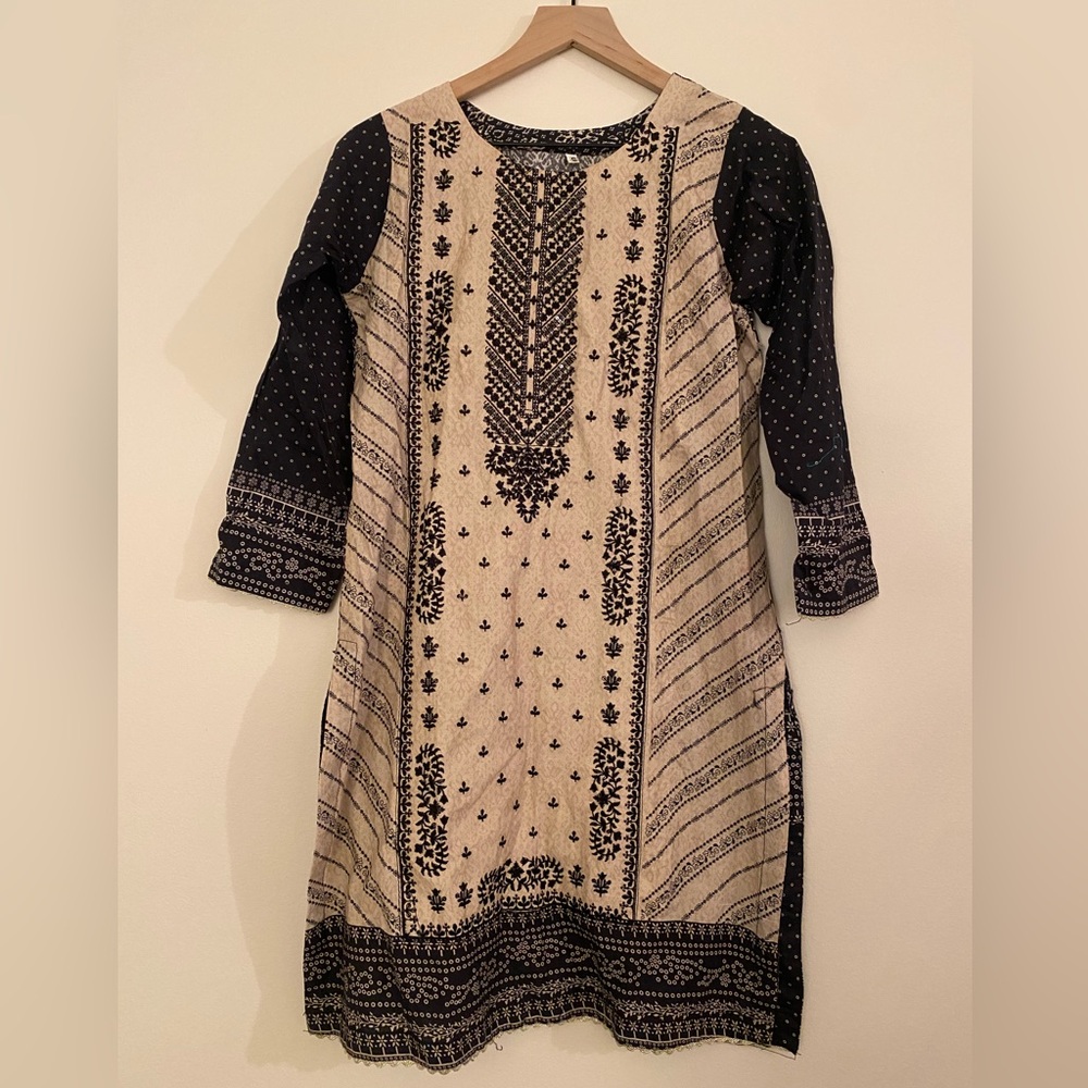 Embroidered Indian/Pakistani Kurta / Tunic – Size S – Navy & Beige